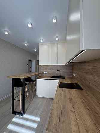 1к квартира з новим сучасним ремонтом! Є балкон, 7хв до Києва Ирпень