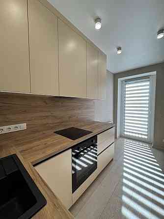 1к квартира з новим сучасним ремонтом! Є балкон, 7хв до Києва Ирпень