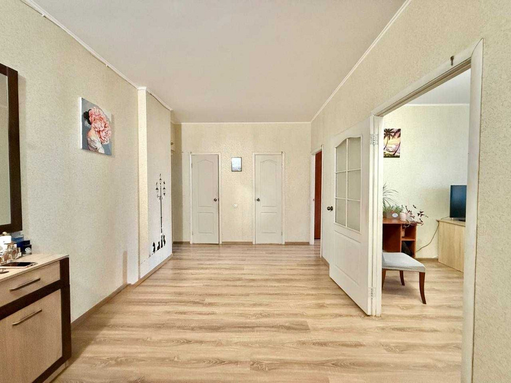 Продам 3 кімнатну квартиру в цегляному ЖК "Янтарний"/ Паустовського Иличанка - изображение 2