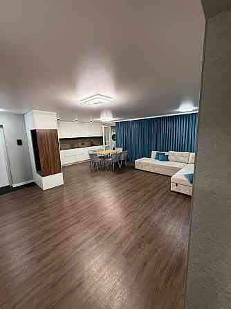 Оренда 3-кімнатної квартири (вул. Козацька 1/2). Від власника Черкассы