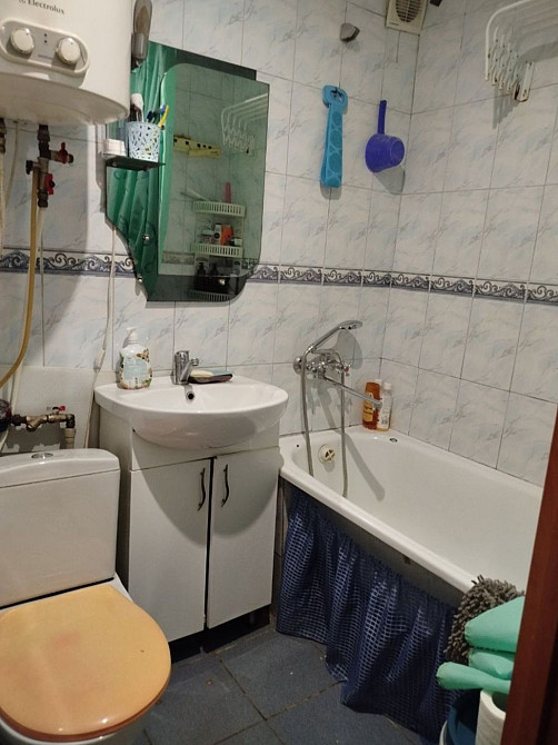 Сдам 2х комнатную кв-ру 8000 Кам`янське (Запорізька обл.) - зображення 5