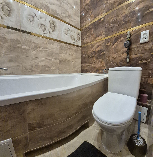 Сдам 2ух. кв. остановка ЮЖНЫЙ РЫНОК 4200гр.+к.у. Запоріжжя - зображення 2