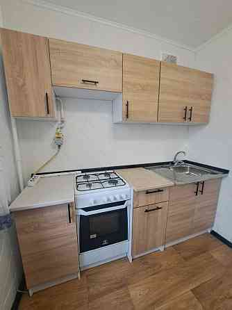 Простора двокімнатна в цегляному будинку по вулиці Єреваньська, 13/1 Київ