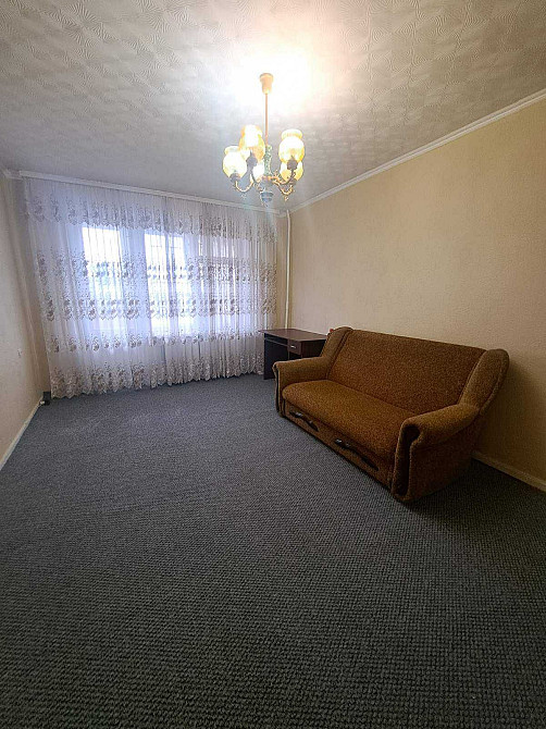 Простора двокімнатна в цегляному будинку по вулиці Єреваньська, 13/1 Київ - зображення 7