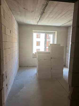 Дві суміжні квартири, загальною площею 130м. кв. Нетішин