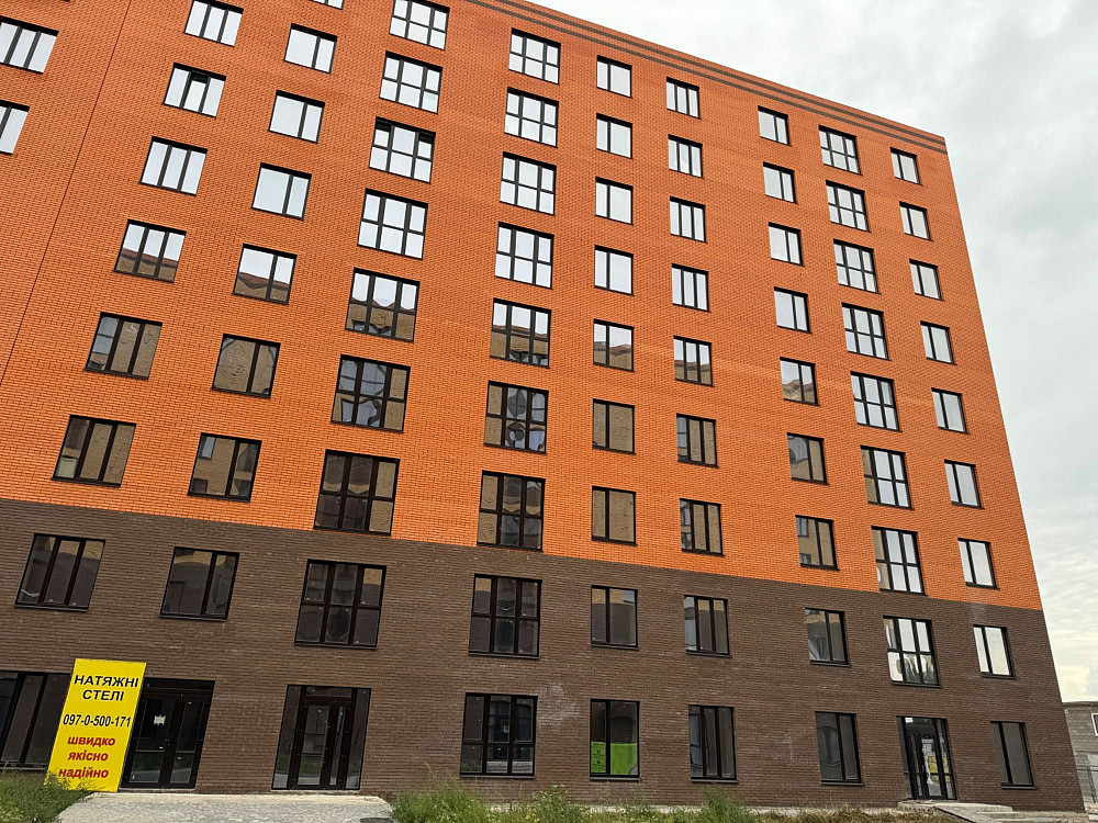 Дві суміжні квартири, загальною площею 130м. кв. Нетішин - зображення 1