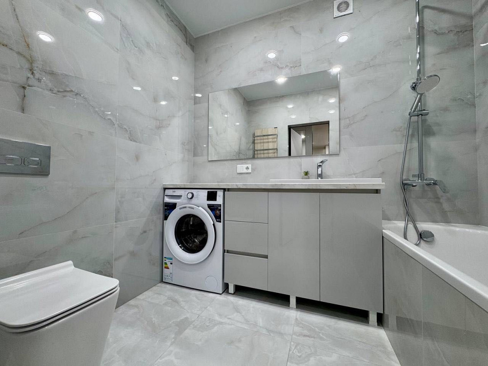 Продаж 1-кімнатної квартири в ЖК «На Щасливому». Дизайнерський ремонт. Ровно - изображение 4