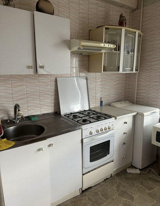 Продаётся 2 ком. ул. Героев -93 бригады в Хортицком районе! Запоріжжя - зображення 1