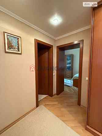 Продаж 2-кімнатної квартири з ремонтом, меблями та технікою. Львів Львов