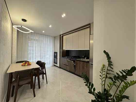 ЖК Фемелі Плаза велика однокімнатна в центральній частині міста Ивано-Франковск