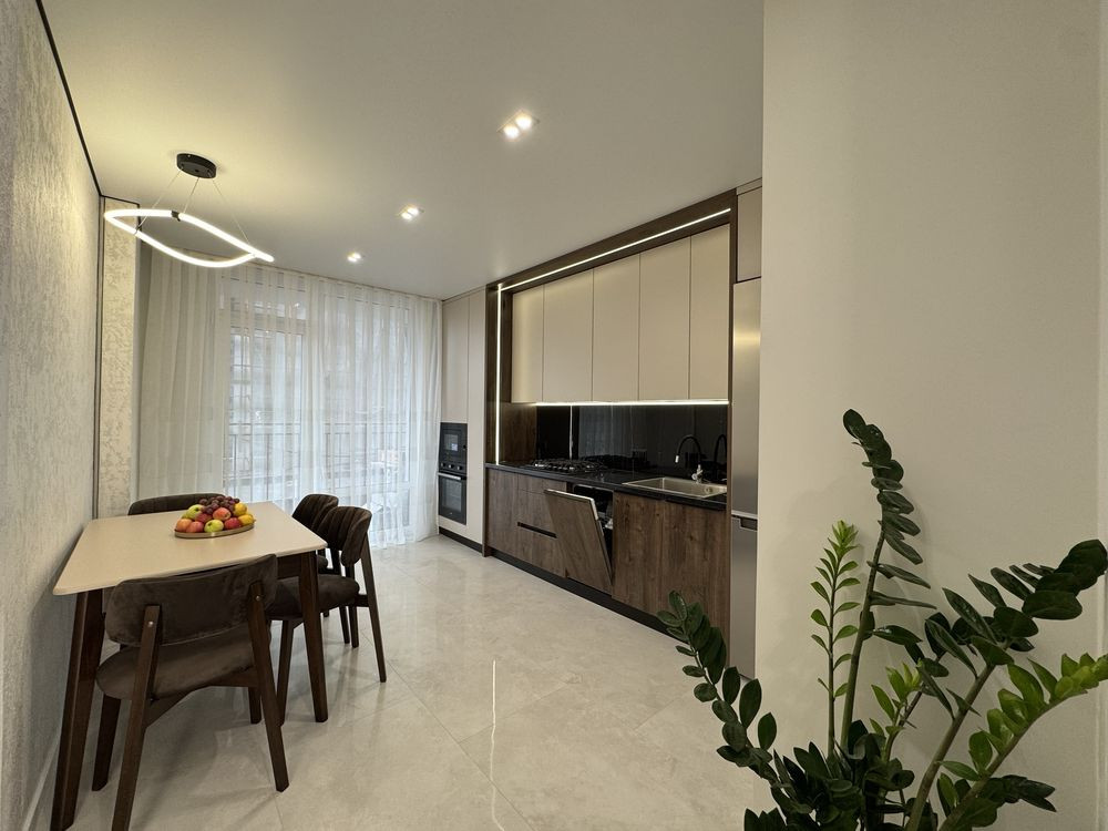 ЖК Фемелі Плаза велика однокімнатна в центральній частині міста Івано-Франківськ - зображення 3