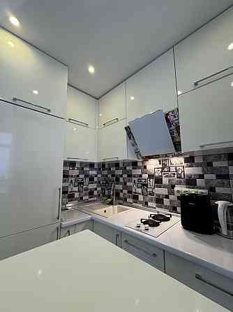 Шикарна однокімнатна кіартира в Бучі, гарний ремонт і ціна ТОП ! Буча