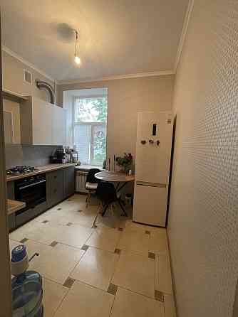 Продам 2-х комнатную квартиру на Садовой. Николаев