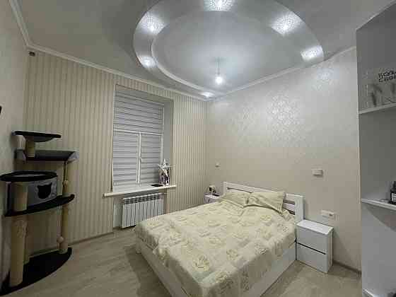 Продам 2-х комнатную квартиру на Садовой. Николаев