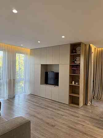 БЕЗ КОМІСІЇ! Продаж квартири 64 м2 з паркомісцем/Проспект Свободи Ужгород