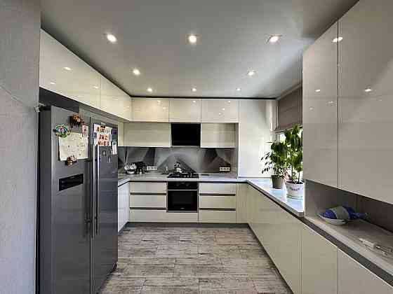 ПРОДАЖ шикарної 4-кімн. з ГАО, ЛІВИЙ БЕРЕГ Кам`янське (Запорізька обл.)