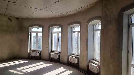 Продам трёхкомнатную квартиру в ЖК премиум класса. Одесса