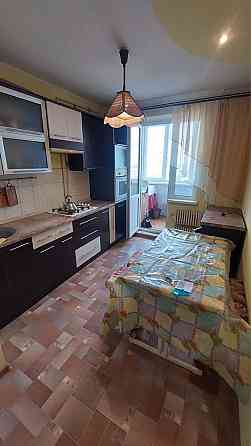 Оренда 3 кімнатної квартири вул. Волинської дивізії Рівне