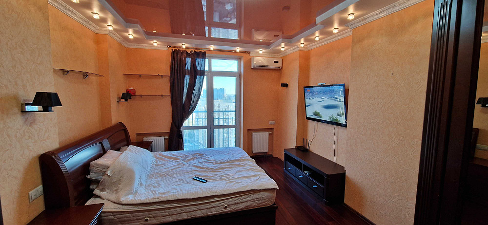 Леся Курбаса, 7 Б. Теплий. 3 парки. Панорама, поверх 19 з 21 Київ - зображення 4