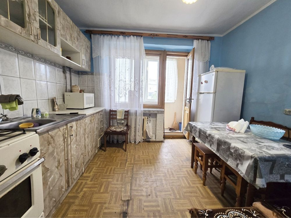 Здам ТЕПЛУ 2х в цегляному будинку, КОМАРОВА-ГЕРОЇВ МАЙДАНУ 6\11 школа Чернівці - зображення 2