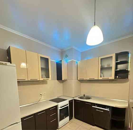 1 ком. квартира -38 метров с ремонтом -Таирова, район Левитана Одесса