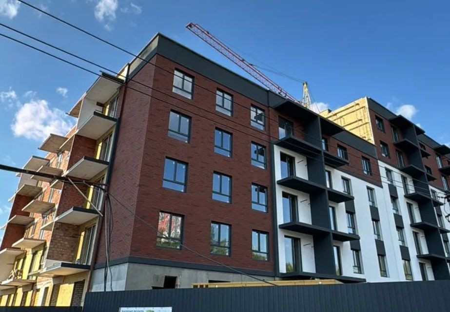 2к квартира в ЖК Бургундія 3, 3 поверх з Балконом, є Ліфт, 842$ за м²! Ирпень - изображение 1