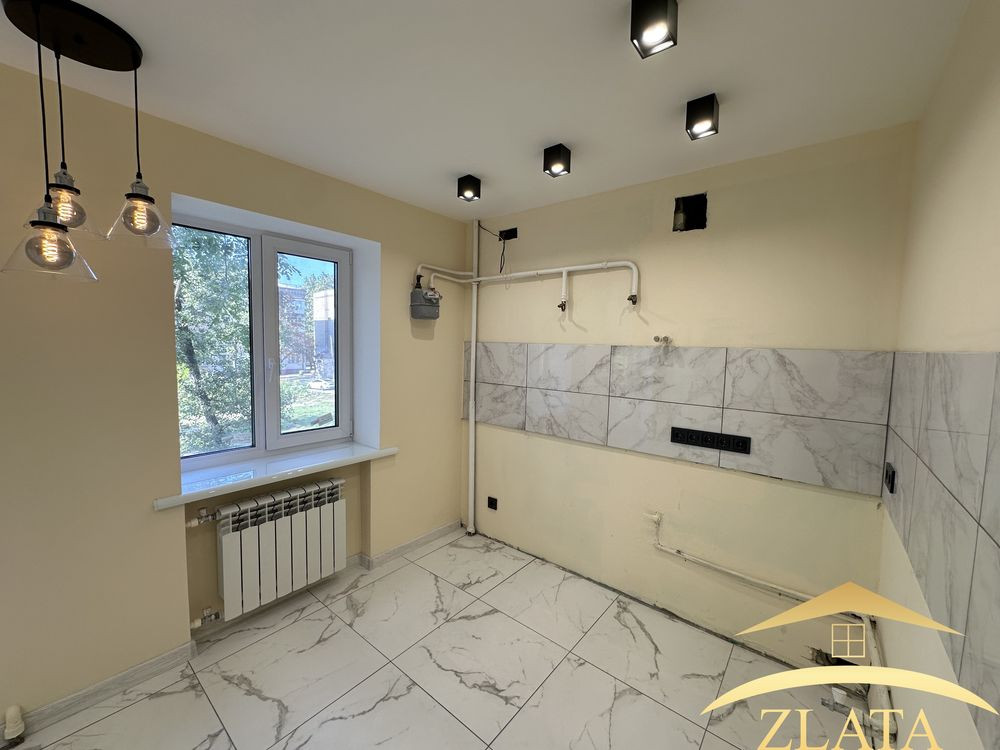 Продаж 3-к квартири біля Критого  ринку Запоріжжя - зображення 6