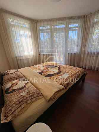 Квартира 50м2 з французьким балконом. Буча