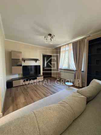 Квартира 50м2 з французьким балконом. Буча