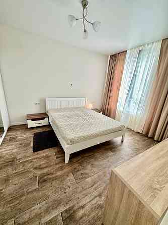 Оренда 1 к 42 кв м  Акварелі 2 Вишневе 5- й поверх З гардеробною Вишневе