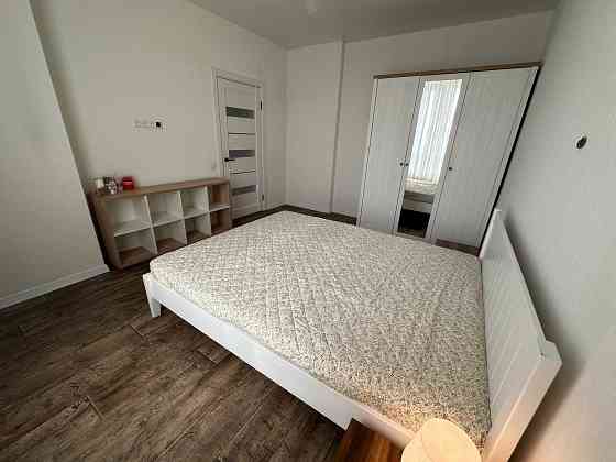 Оренда 1 к 42 кв м  Акварелі 2 Вишневе 5- й поверх З гардеробною Вишневе