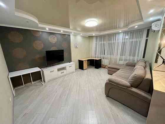 3 кімнатна Чавдар 18 двоповерхова квартира Киев