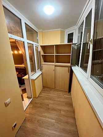 3 кімнатна Чавдар 18 двоповерхова квартира Киев