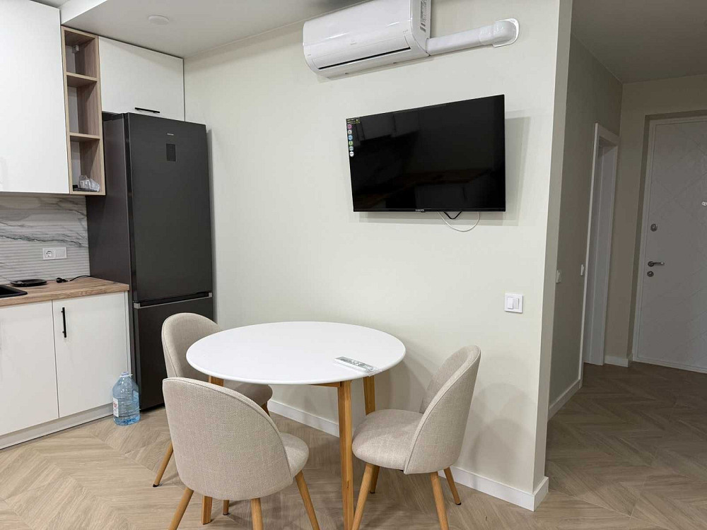 Оренда 3 кімнатної квартири довгостроково Берегове - зображення 2