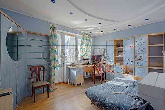 Продаж 4-к квартири  вул. Євгенія Сверстюка, 52-В Дніпровський район Київ