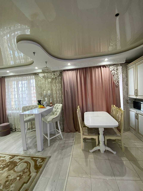 Продаж 2к квартири Озерна 72м.кв. RUBI 29382 Хмельницький - зображення 2