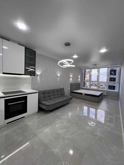 Квартира-студия ЖК Модерн ул. Судостроительная/Адмиральский просп. Одесса - изображение 1