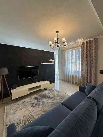 ЖК Армейский продам квартиру 60м Кирпичный газовый дом Одесса