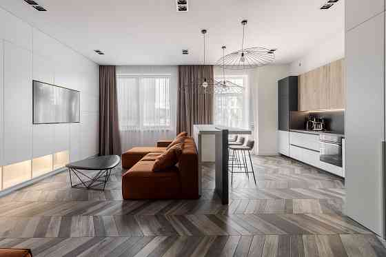 Продам однокімнатну квартиру в клубному будинку по вул.Ярославенка Львов