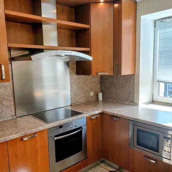 Оренда  БЕЗ%простора 2к квартира метро Лівобережна. Киев