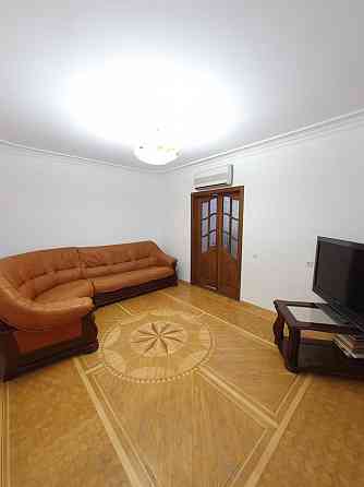 Аренда двухкомнатной квартиры ж/м Левобережный пр. Мира, рядом Караван Днепр