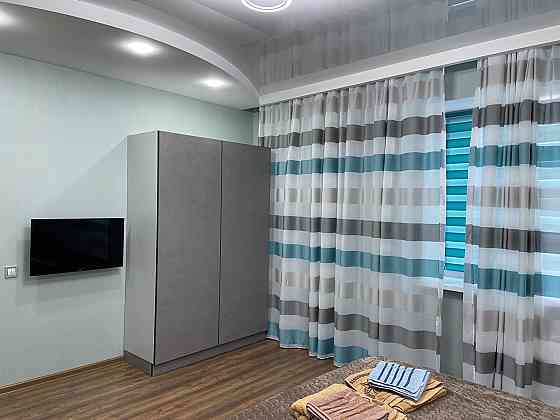 Сдам Большую 2 ком квартиру  в Монолите Черноморск