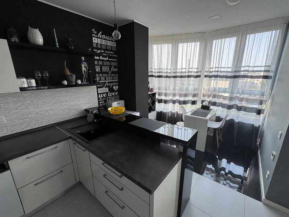 Квартира з особливою атмосферою в районі Середньофонтанської Одесса - изображение 1