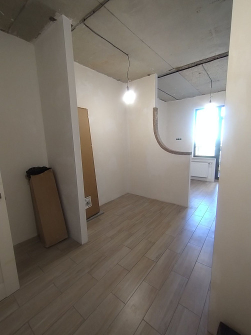 5 Фонтана/ Парк Победы Студия с ремонтом ЖК Акрополь Одесса - изображение 2