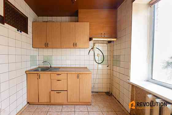 Без%; Дорогожицька 15Б, 3-кім, 57м2, 4 поверх, Дорогожичі 10 хв пішки Київ