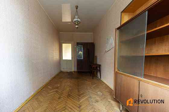 Без%; Дорогожицька 15Б, 3-кім, 57м2, 4 поверх, Дорогожичі 10 хв пішки Київ