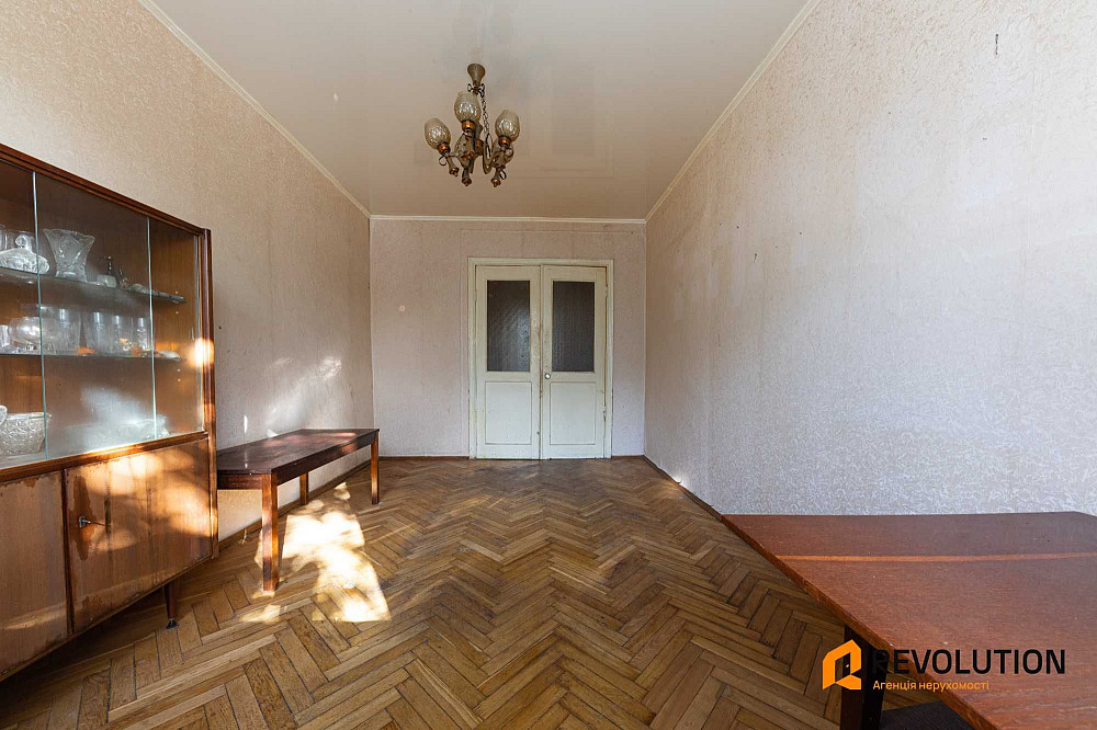 Без%; Дорогожицька 15Б, 3-кім, 57м2, 4 поверх, Дорогожичі 10 хв пішки Київ - зображення 1