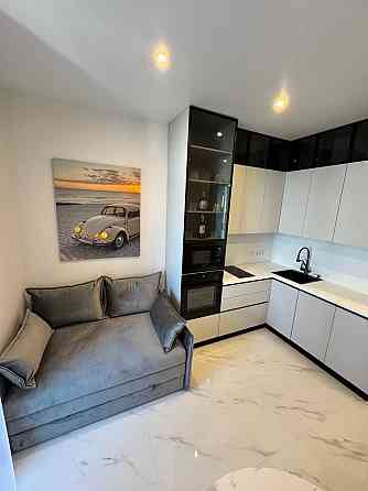 1 комнатная с видом на море с балконом новый ремонт Элегия Парк Одесса