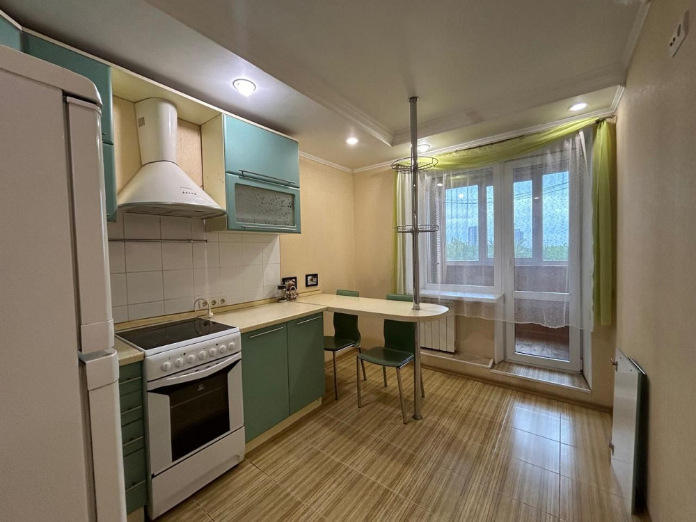 Оренда 1 кім. метро Позняки Григоренко 38 Киев - изображение 5