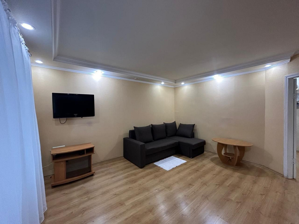 Оренда 1 кім. метро Позняки Григоренко 38 Киев - изображение 1